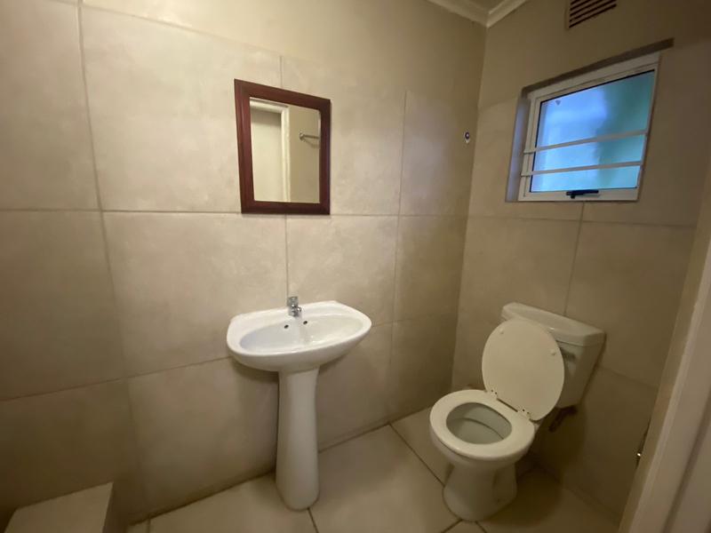 To Let 1 Bedroom Property for Rent in Grahamstown Eastern Cape